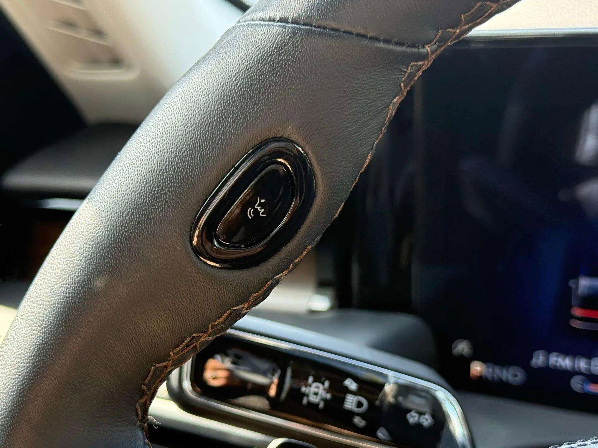 Used 2025 Lincoln Aviator Reserve w/ Illumination Package image 38