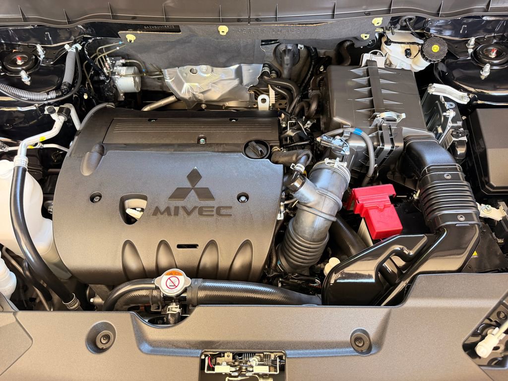 Used 2025 Mitsubishi Outlander Sport ES AWD/4WD image 32