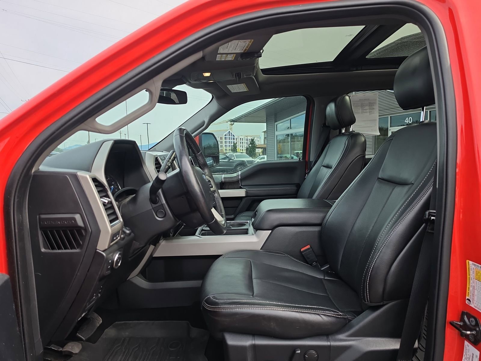 Used 2020 Ford F350 Lariat w/ Lariat Ultimate Package image 11