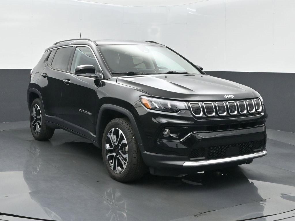 Certified 2022 Jeep Compass Limited image 1