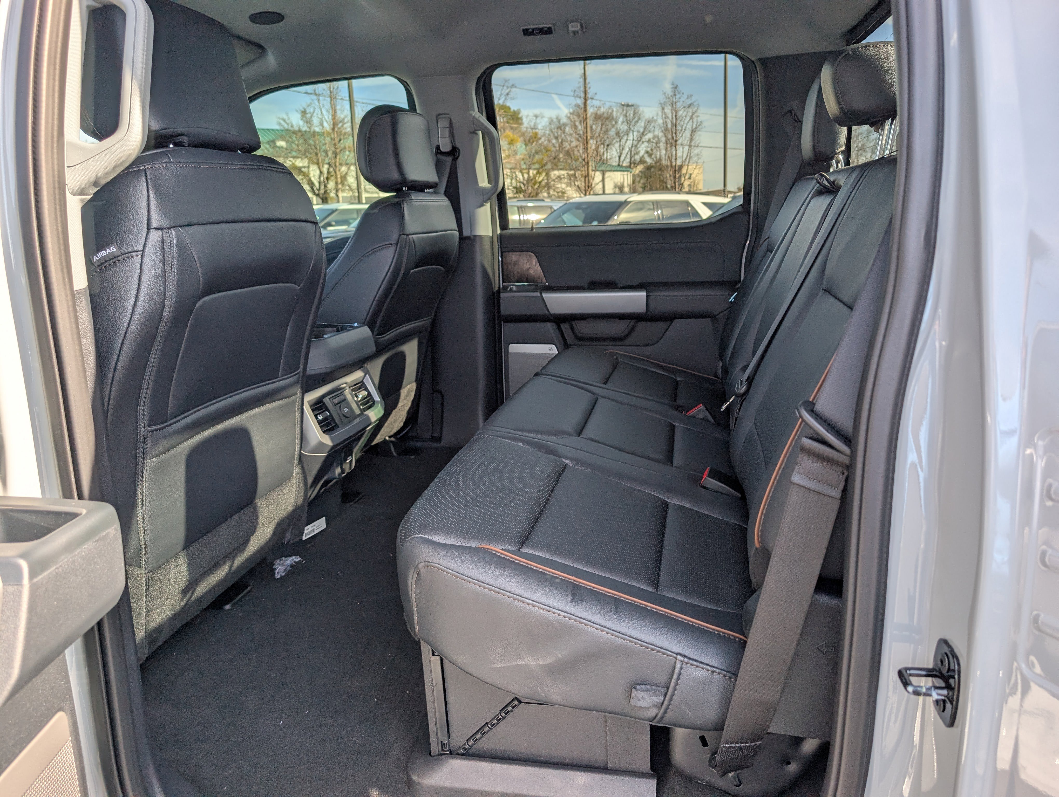 New 2026 Ford F250 Lariat w/ Black Appearance Package image 15