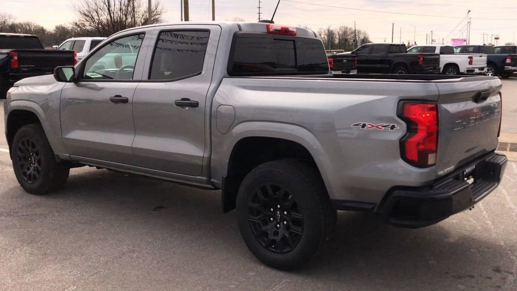 Used 2026 Chevrolet Colorado W/T w/ WT Custom Package image 5