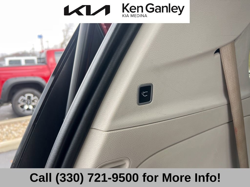 Used 2017 Chrysler Pacifica Touring-L Plus w/ Advanced Safetytec Group image 50