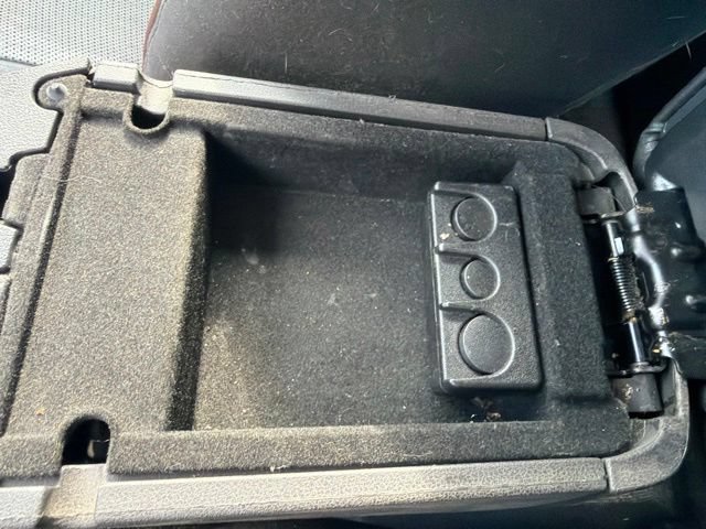Used 2012 Lincoln MKZ FWD image 32