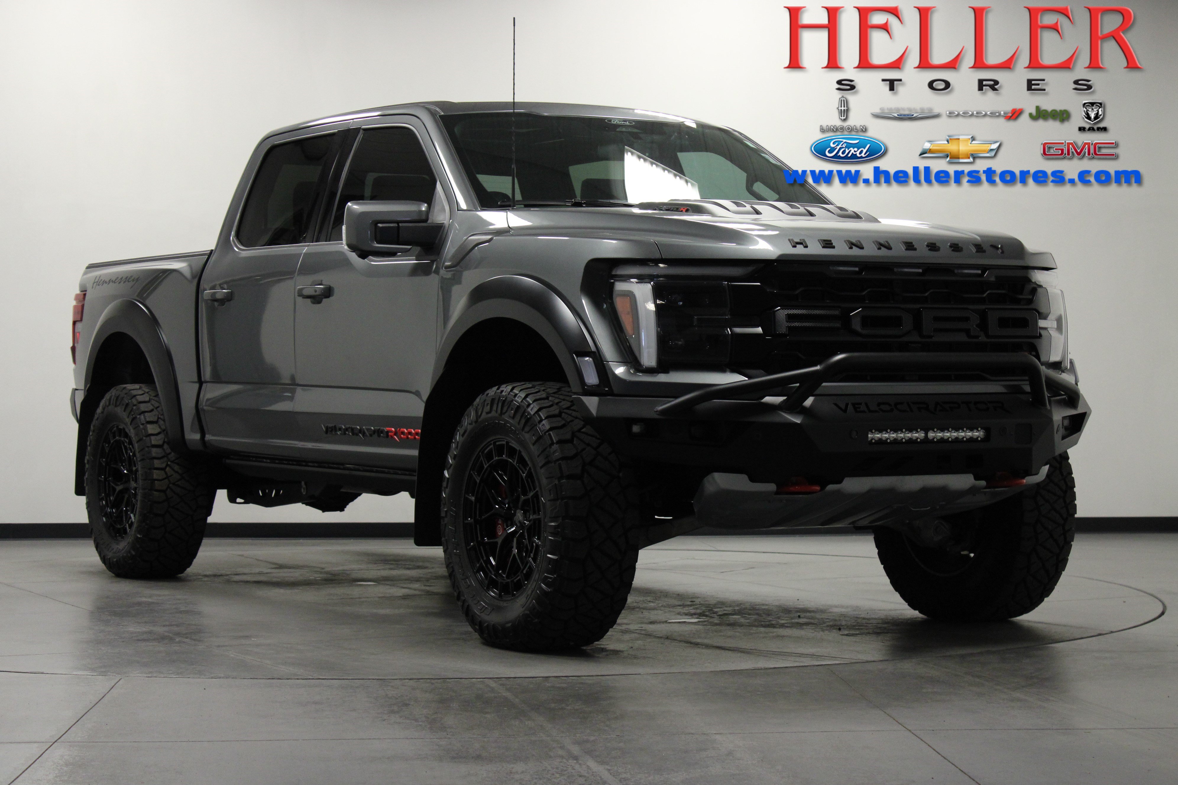 Used 2025 Ford F150 Raptor w/ Equipment Group 803A Raptor R AWD/4WD image 1