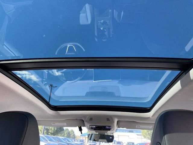 New 2025 Volkswagen Tiguan SE image 56