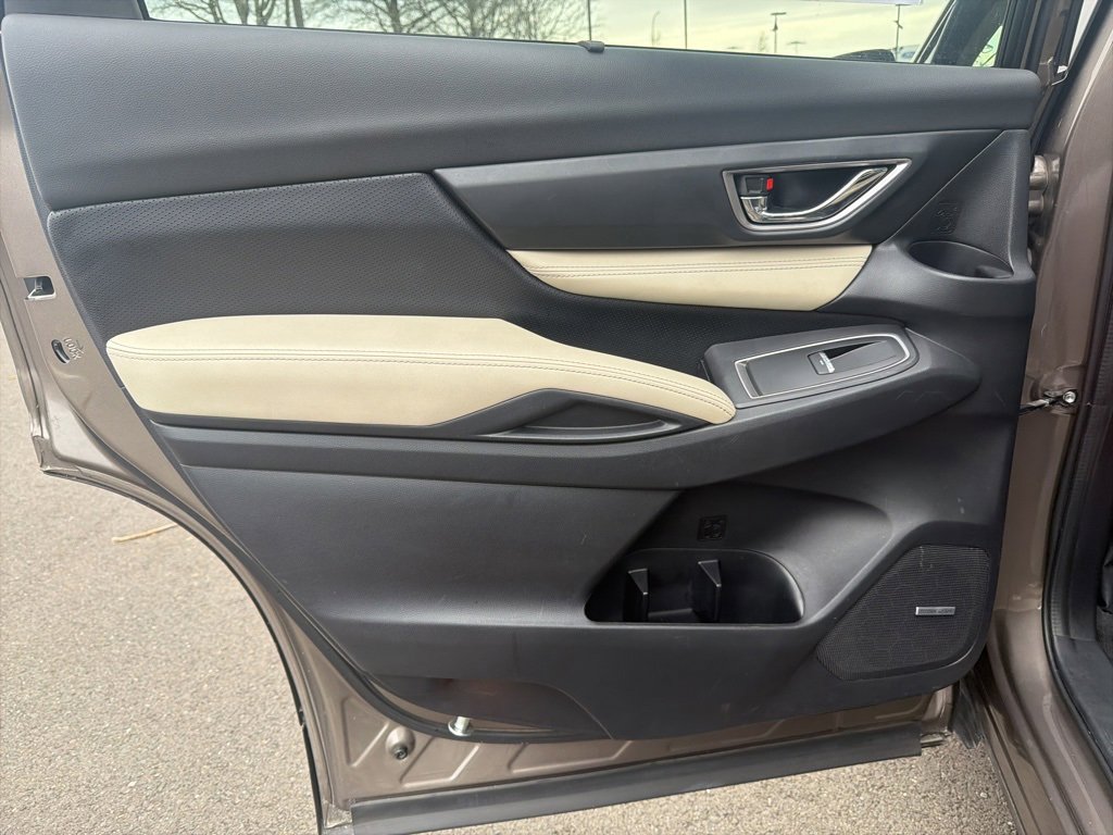 Used 2022 Subaru Ascent Limited w/ Technology Package image 18