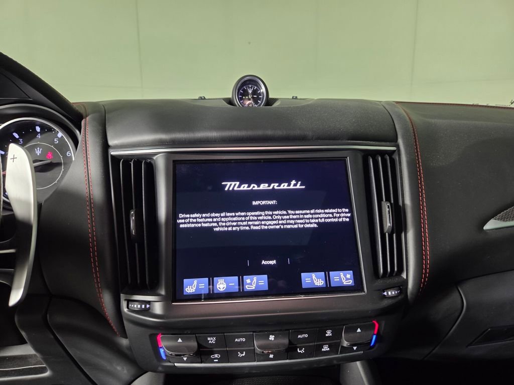 Used 2022 Maserati Levante GT image 20
