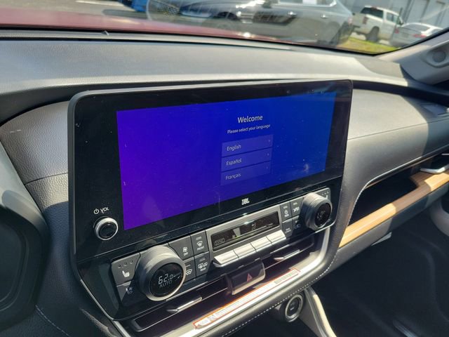 Used 2025 Toyota Grand Highlander FWD image 19