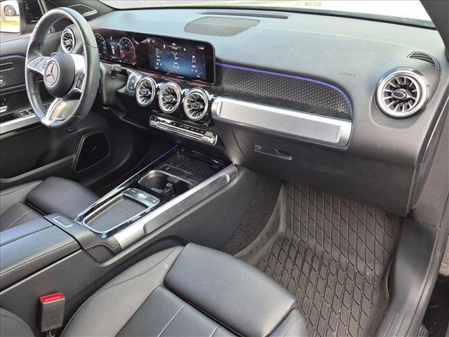 Certified 2024 Mercedes-Benz GLB 250 4MATIC image 21