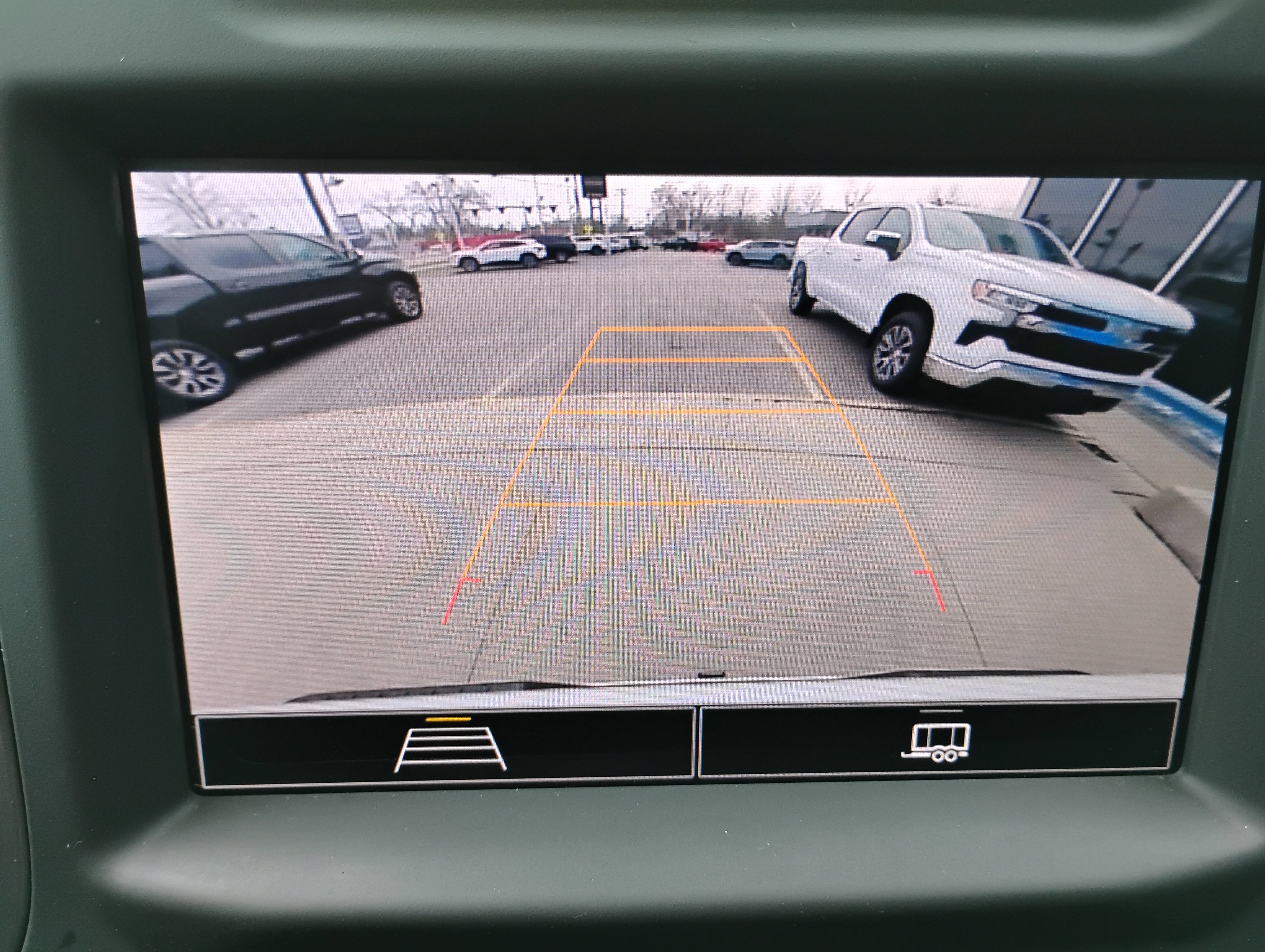 Used 2022 Chevrolet Silverado 1500 Custom AWD/4WD image 6