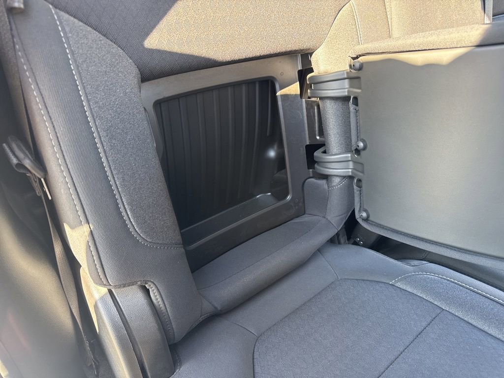 Used 2022 Chevrolet Silverado 1500 LT w/ All Star Edition Plus image 17