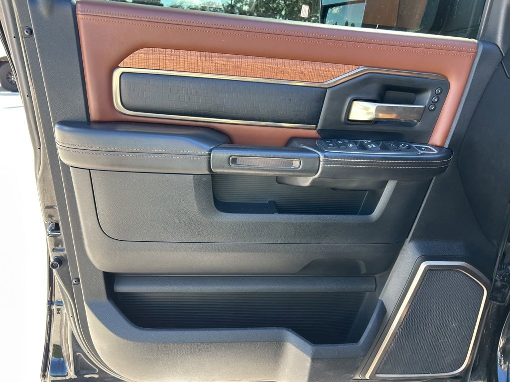 Used 2022 RAM 3500 Limited image 14