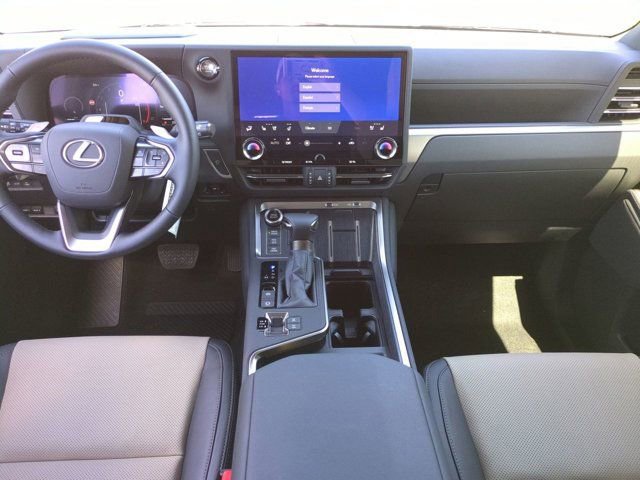 New 2026 Lexus GX 550 550 Overtrail image 14