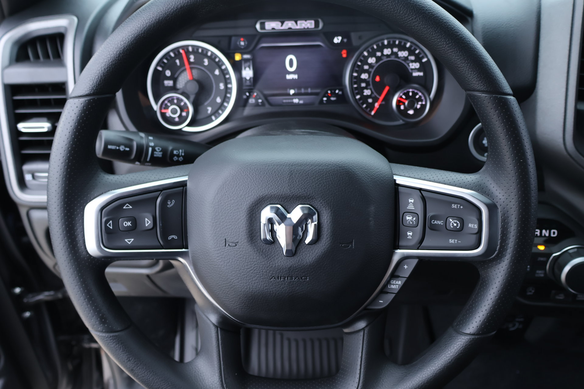 New 2027 RAM 1500 Warlock AWD/4WD image 3