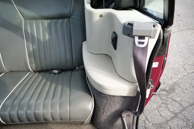 Used 1989 Ford Mustang LX image 27