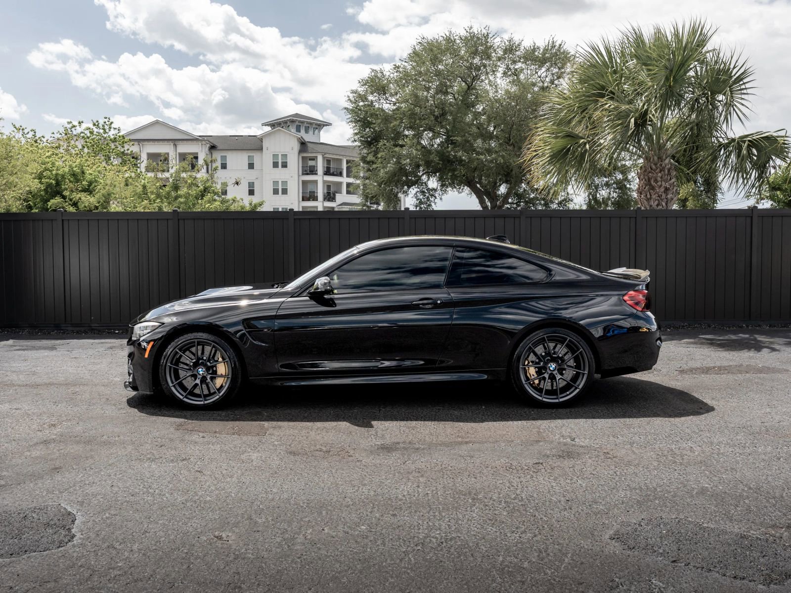 Used 2019 BMW M4 CS w/ Executive Package image 7