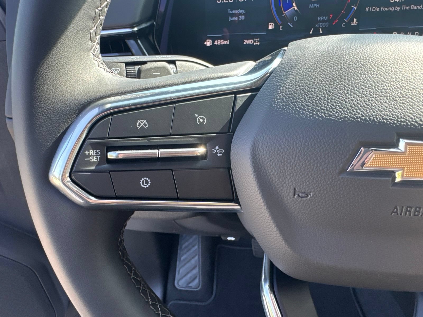 New 2026 Chevrolet Suburban LS AWD/4WD image 23