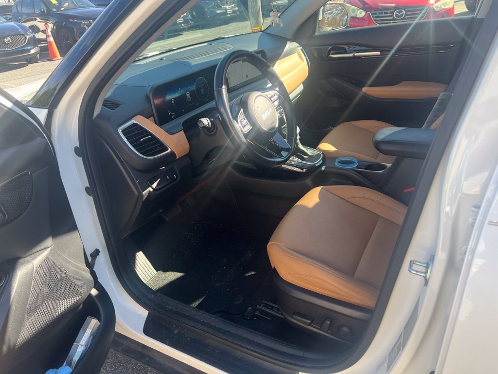 Used 2024 Kia Seltos EX AWD/4WD image 9