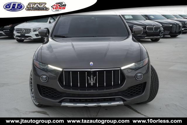 Used 2017 Maserati Levante S AWD/4WD image 3