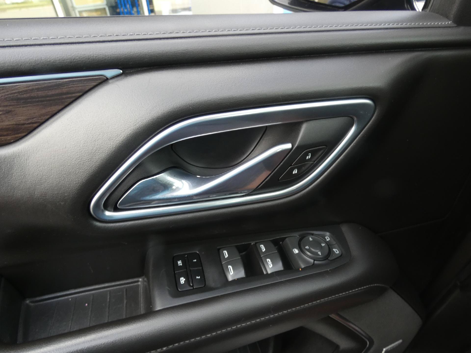 Used 2021 Chevrolet Tahoe LT AWD/4WD image 19