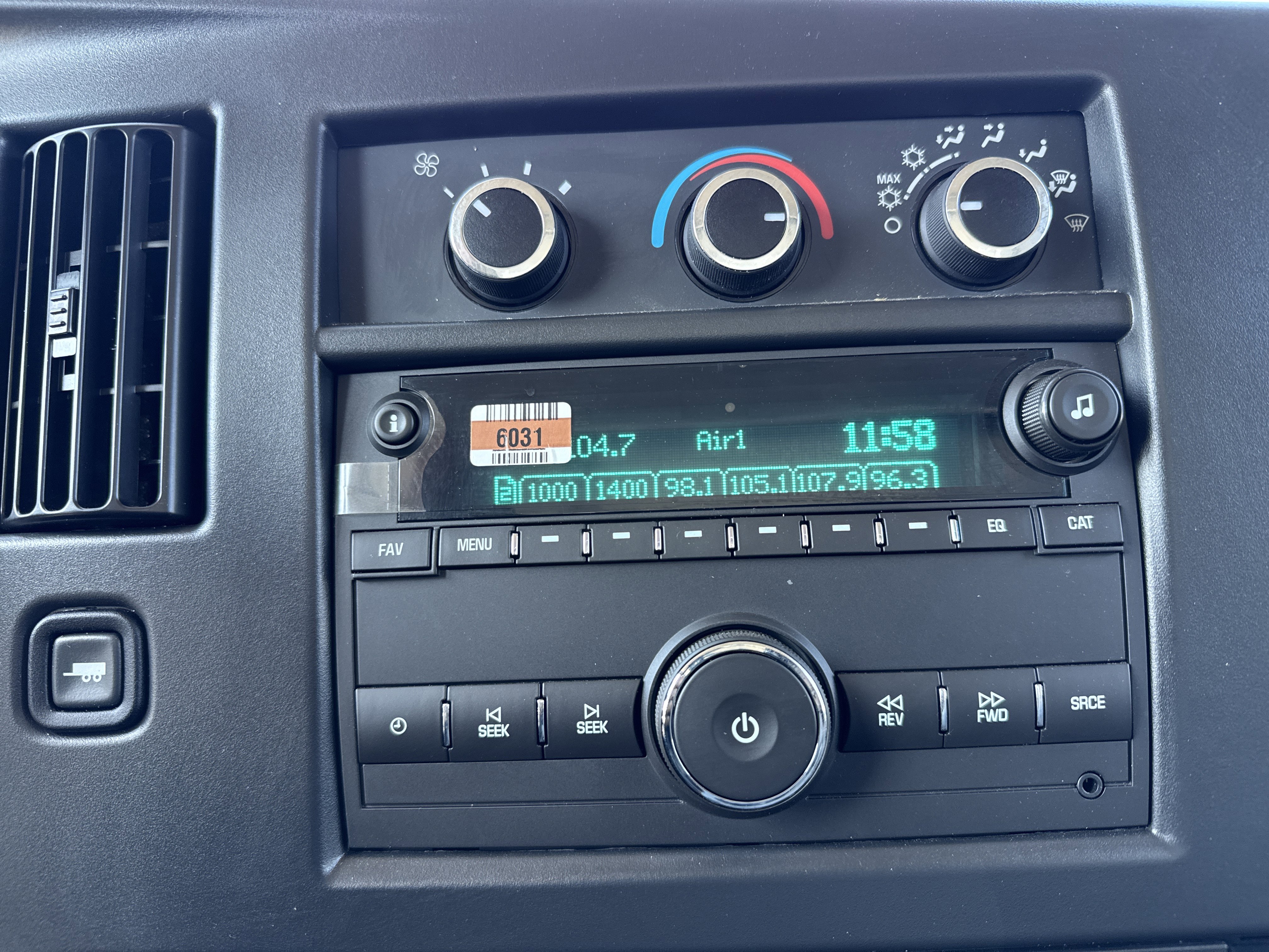 New 2026 GMC Savana 3500 Extended w/ Power Convenience Package RWD image 22