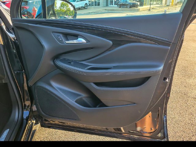 Certified 2020 Buick Envision Essence FWD image 21