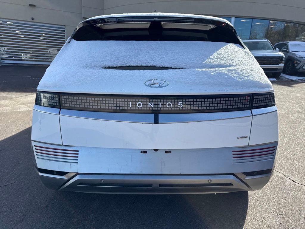 Used 2022 Hyundai Ioniq 5 Limited image 13