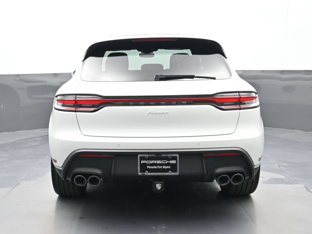 Certified 2026 Porsche Macan AWD/4WD image 22
