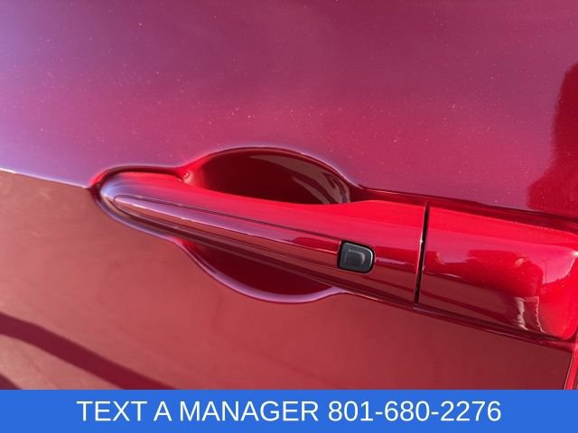 New 2026 Chrysler Pacifica Select AWD/4WD image 13