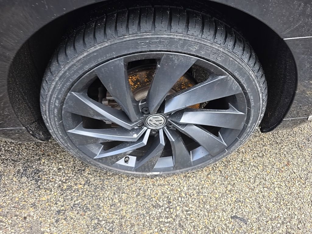 Used 2019 Volkswagen Arteon SEL image 12