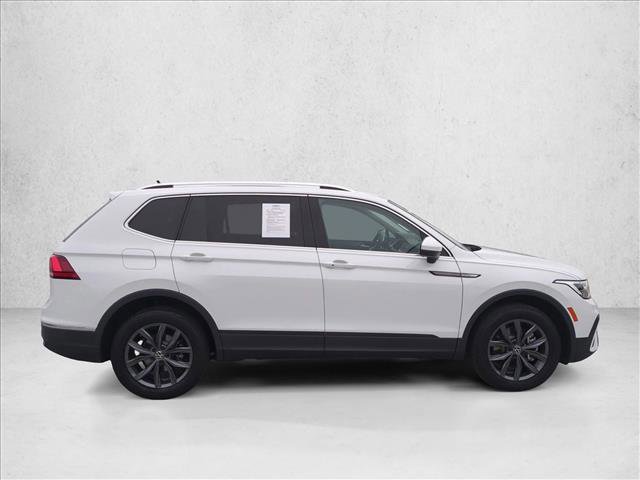 Used 2022 Volkswagen Tiguan SE image 4
