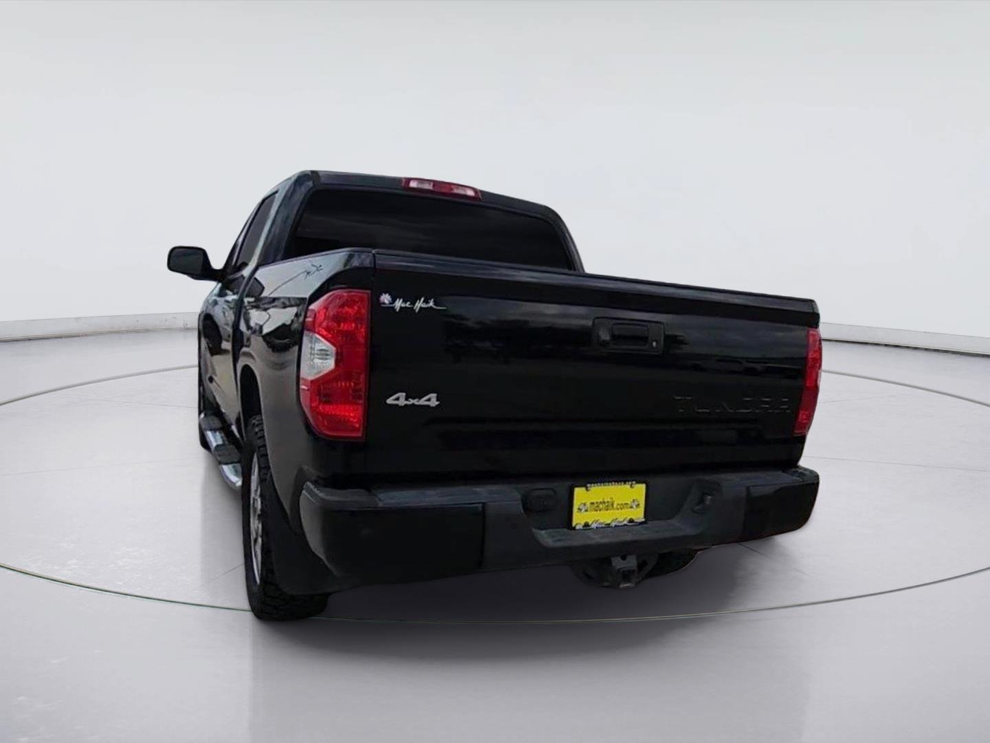 Used 2017 Toyota Tundra Platinum AWD/4WD image 16