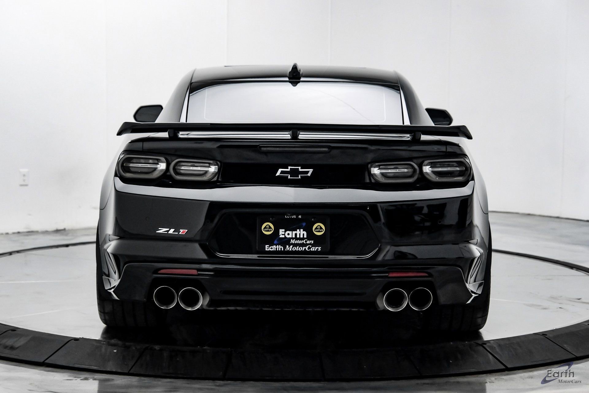Used 2021 Chevrolet Camaro ZL1 image 13