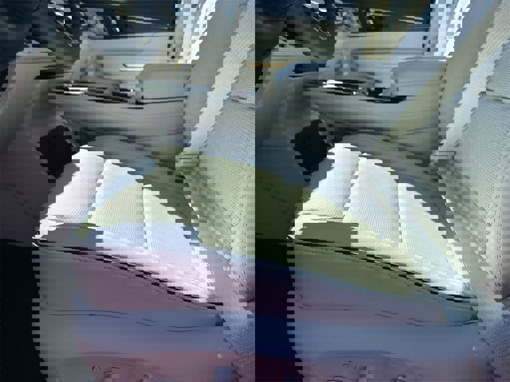 New 2026 Buick Enclave Avenir w/ Super Cruise Package image 10