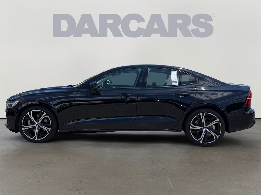 Certified 2024 Volvo S60 B5 Plus w/ Climate Package AWD/4WD image 4