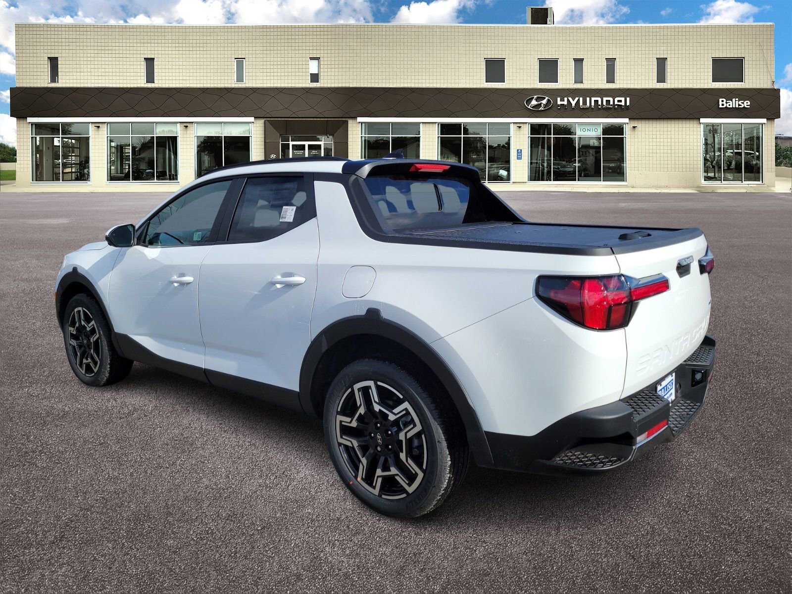 New 2025 Hyundai Santa Cruz Limited image 5