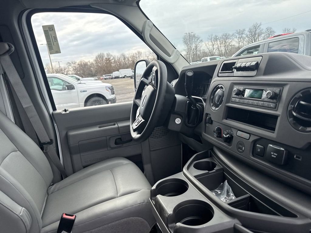 New 2025 Ford E-350 and Econoline 350 Super Duty w/ Power Equipment Group image 29