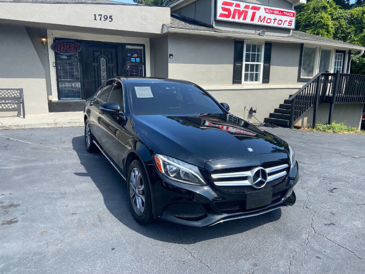 Used 2017 Mercedes-Benz C 300 4MATIC Sedan w/ Premium 2 Package image 4