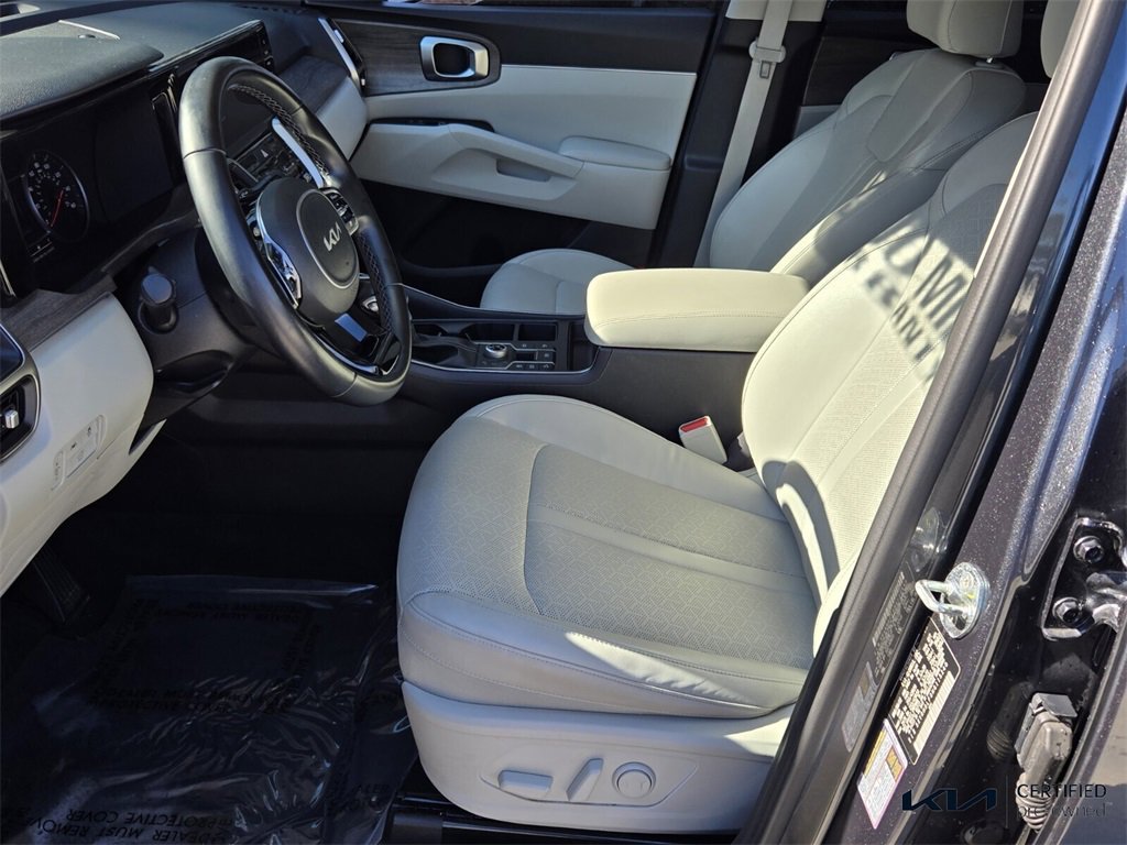Certified 2022 Kia Sorento X-Line EX image 11