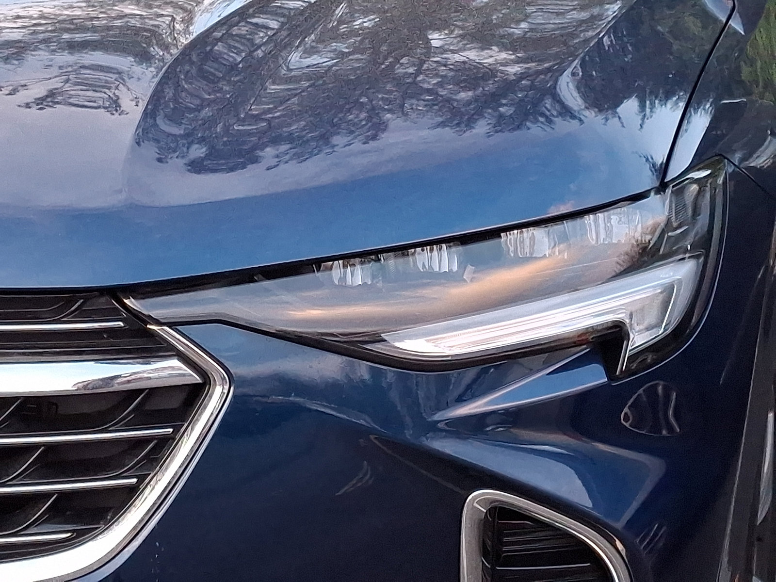 Certified 2023 Buick Envision Essence image 9