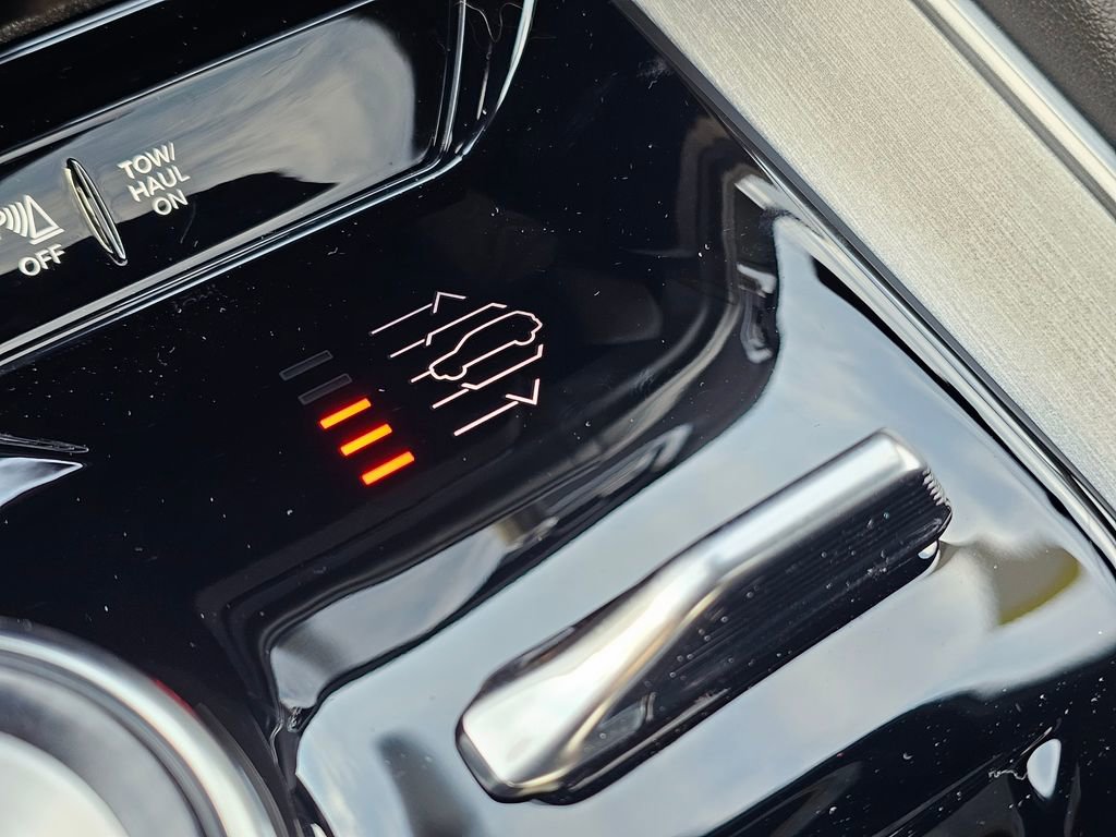 New 2026 Jeep Grand Wagoneer 4WD image 31