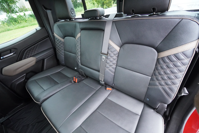 Used 2023 GMC Canyon Denali AWD/4WD image 24