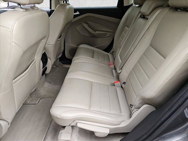 Used 2015 Ford Escape Titanium w/ Equipment Group 301A AWD/4WD image 19