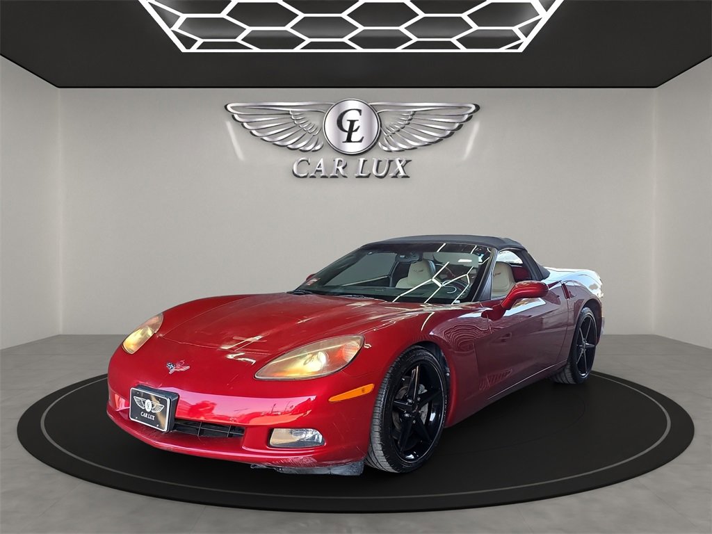 Used 2012 Chevrolet Corvette Convertible w/ 3LT Preferred Equipment Group image 2