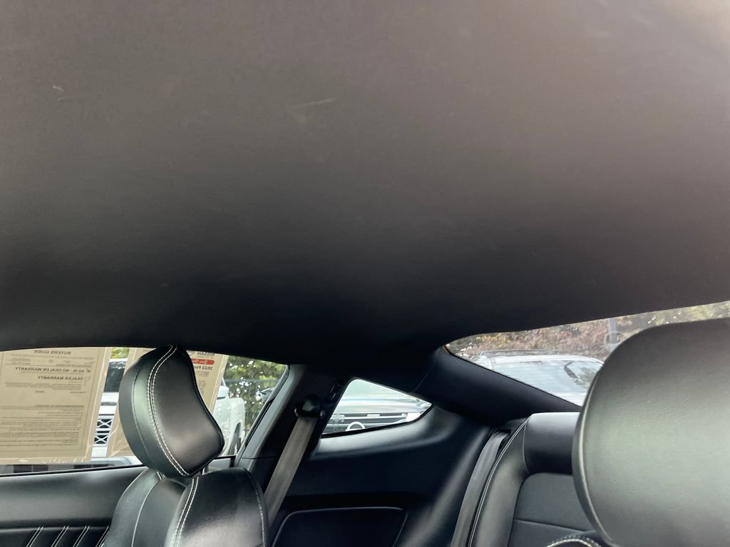 Used 2022 Ford Mustang GT Premium w/ Black Accent Package RWD image 12