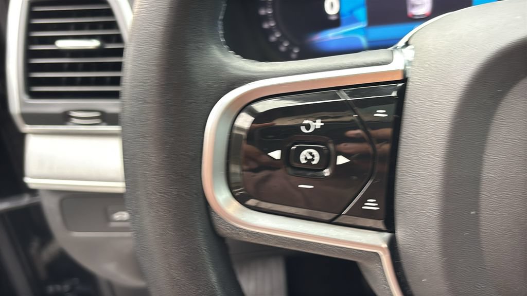 Certified 2024 Volvo XC90 B5 Core w/ Climate Package AWD/4WD image 18