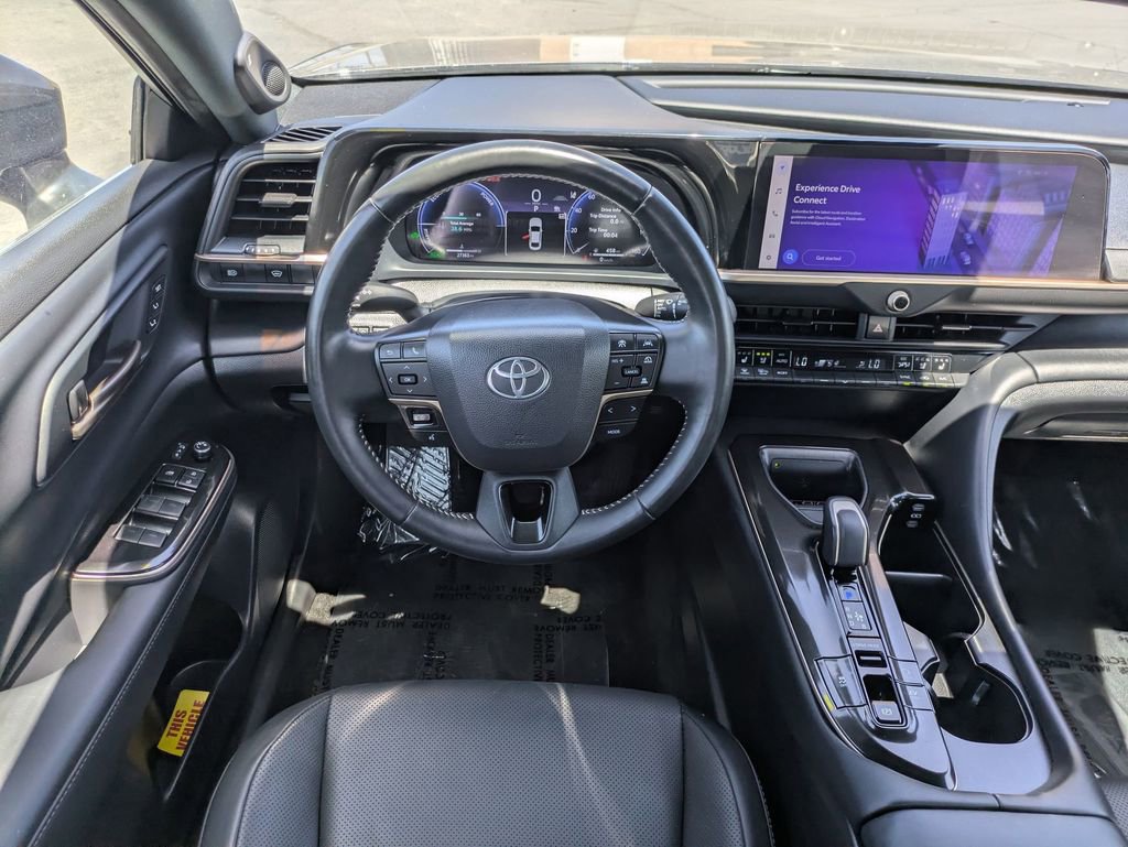 Used 2024 Toyota Crown Limited AWD/4WD image 28