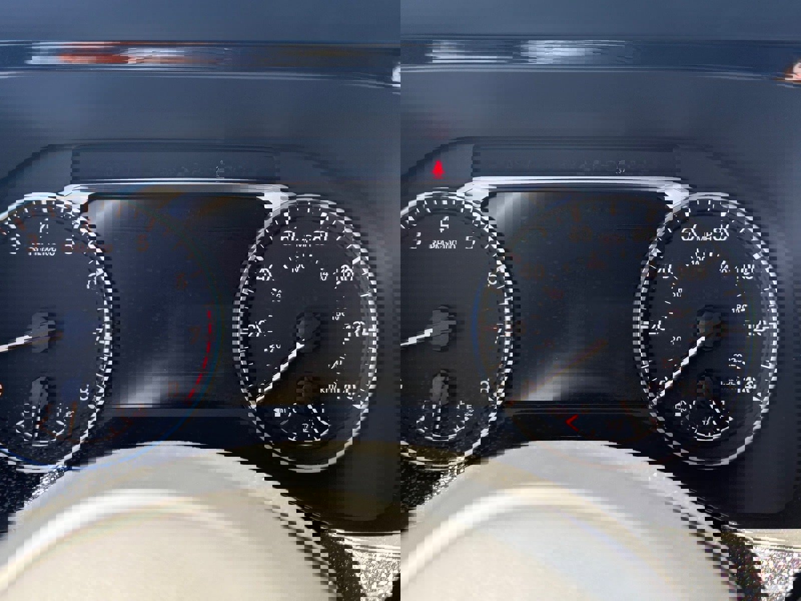 New 2025 Nissan Pathfinder SV w/ Cargo Package image 26