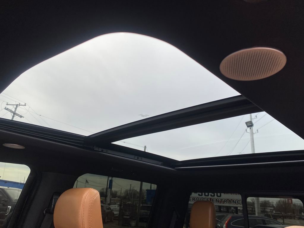 Used 2023 Ford F150 Platinum image 14
